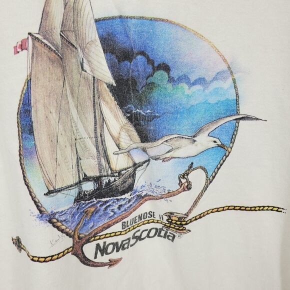 Vintage Harvey Woods Bluenose II Nova Scotia T-Shirt Size L - Picture 2 of 10